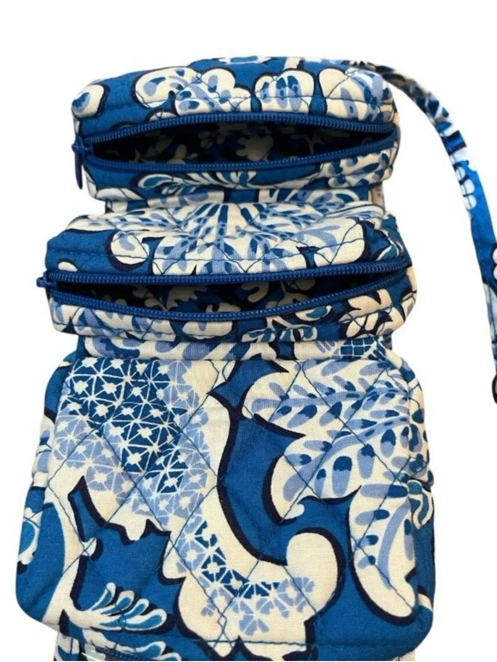 Vera Bradley All wrapped up